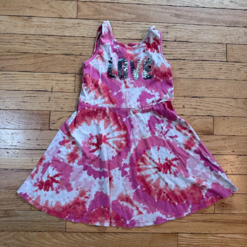 The Childrens Place Girls Pink Tie Dye Sequin LOVE Skater Dress Size S 5/6